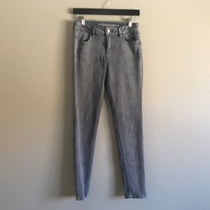 AE Gray Wash Jegging